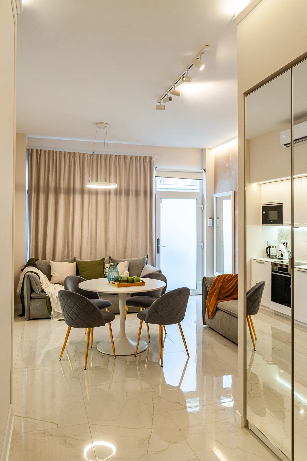 Dining and wardrobe