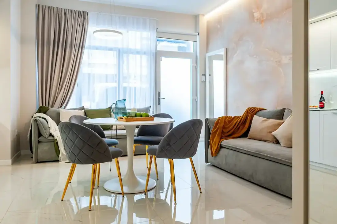 Living and dining area